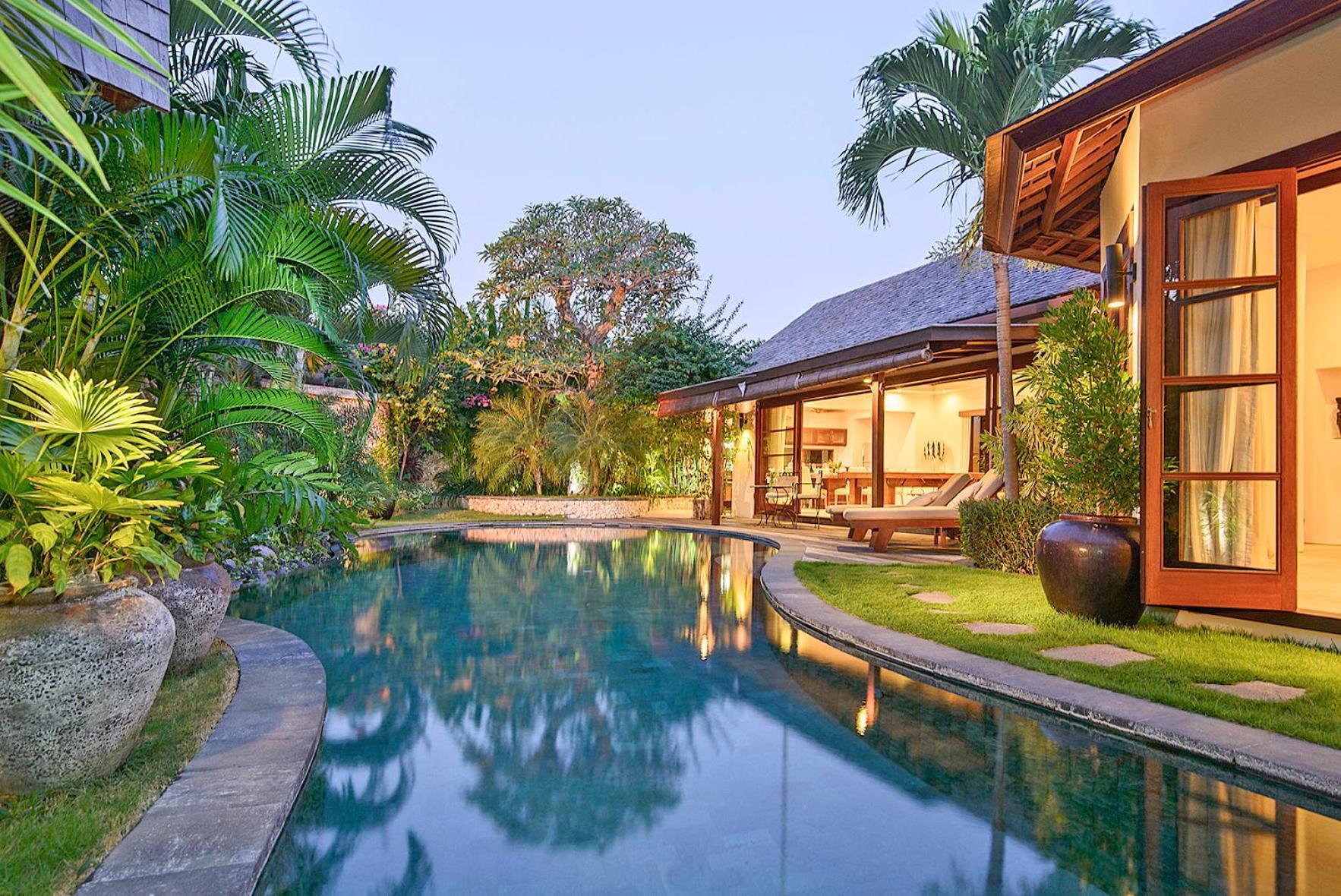Vila Lataliana Seminyak Exteriér fotografie